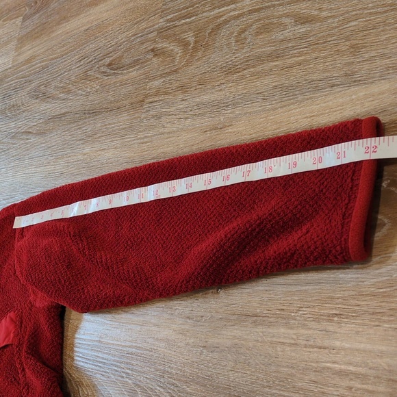 😍❤️ Patagonia Red Fleece Pullover Sweater Women's size Small 😍❤️ - Picture 5 of 11